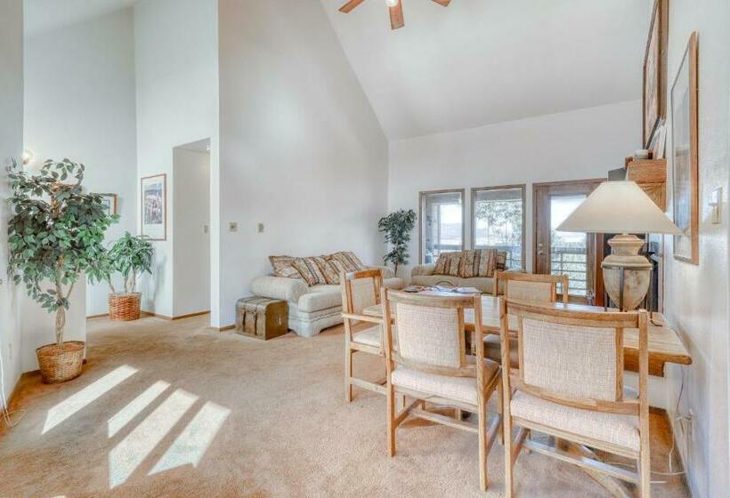 شقة غرفتين, Ski Run C8