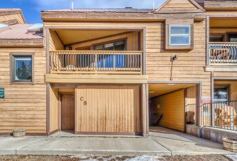 شقة غرفتين, Ski Run C8