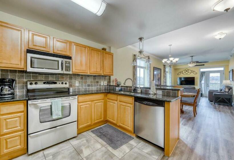 آپارتمان 3 خوابه, River Crossing 401