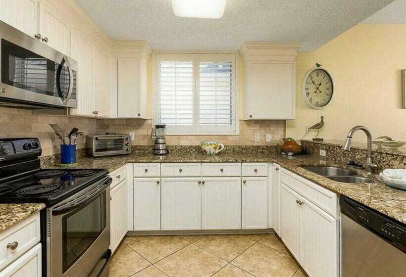 Апартаменты 1 Спальня с Балконом, The Beach Club Resort And Spa Iii