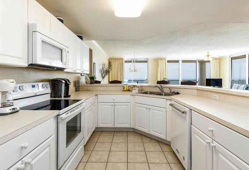 Апартаменты Deluxe 1 Спальня, The Beach Club Resort And Spa Iii