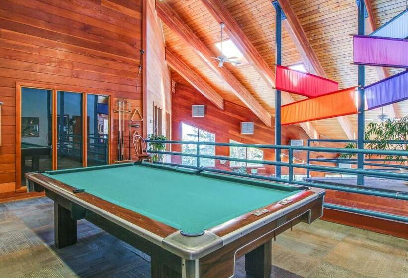 침실 2개 아파트, 2 Bed 2 Bath Apartment In Summit County