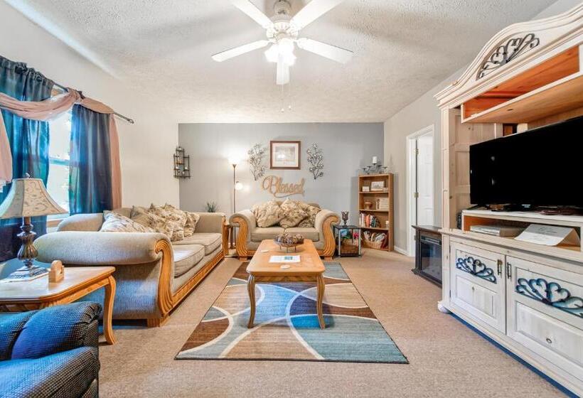 침실 2개 아파트, Cool River Condo Ii