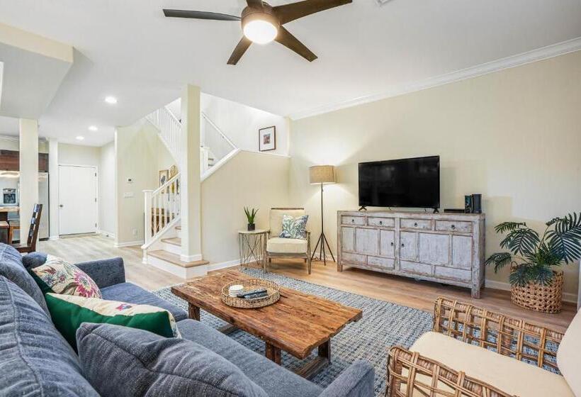 דירת שלושה חדרים, Nihilani At Princeville 19c