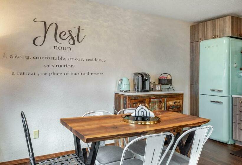 标准工作室, Osprey Nest