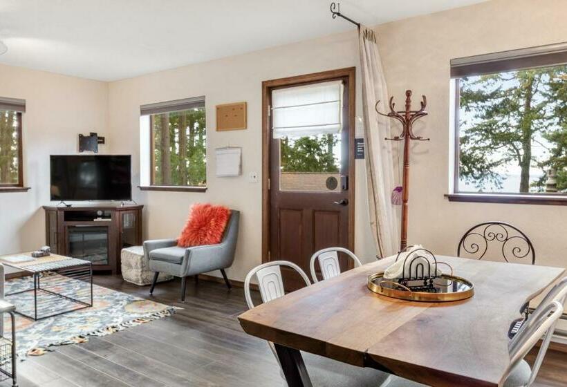 标准工作室, Osprey Nest