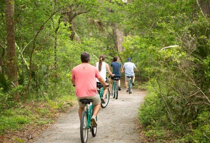 Вилла 2 Спальни, Tennis Club 4709