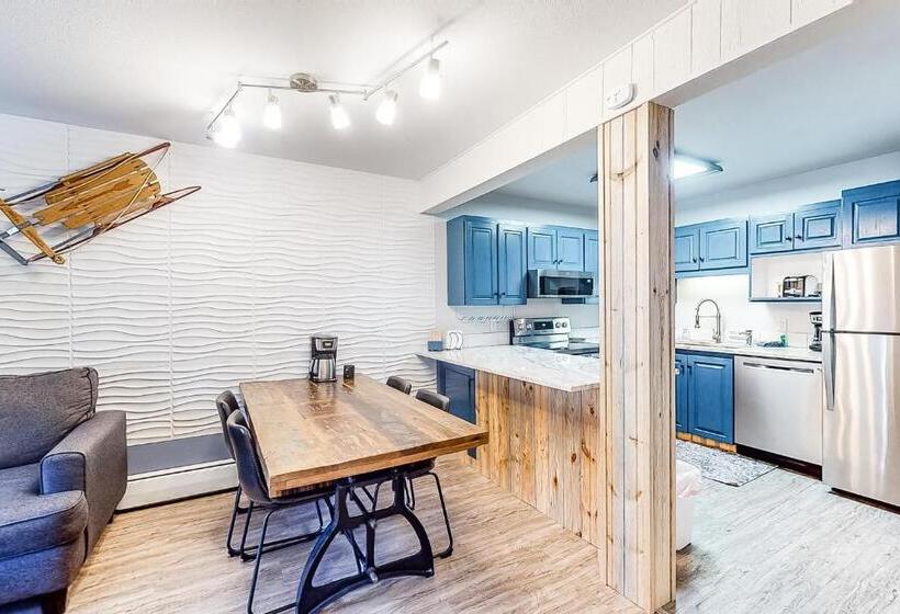 침실 1개 아파트, Copper Valley 107