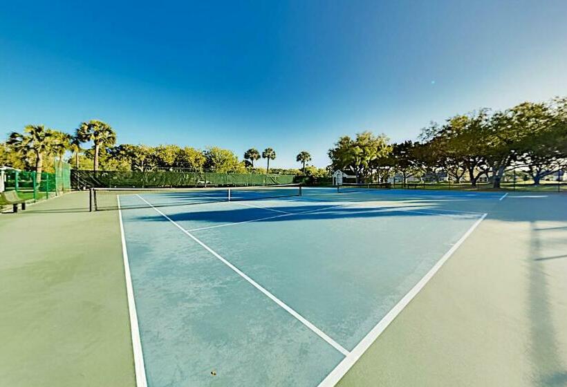 منزل غرفتين نوم, Grand View #103