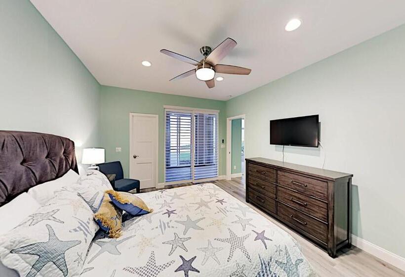 منزل غرفتين نوم, Grand View #103