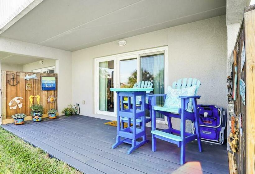 شقة غرفة واحدة, Life Is But A Dream