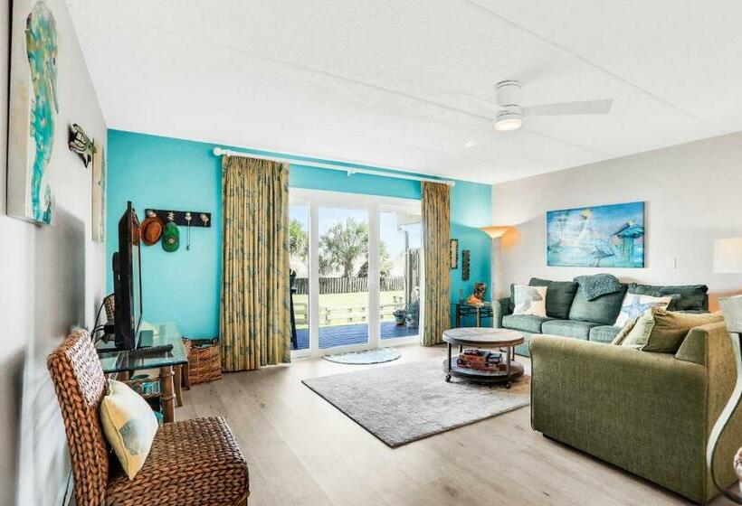 شقة غرفة واحدة, Life Is But A Dream