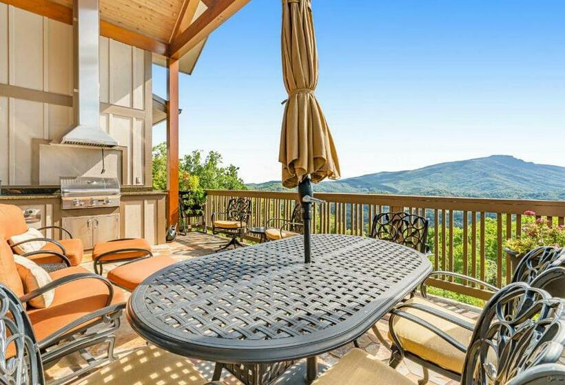 Апартаменты 3 Спальни, Red Tail Summit