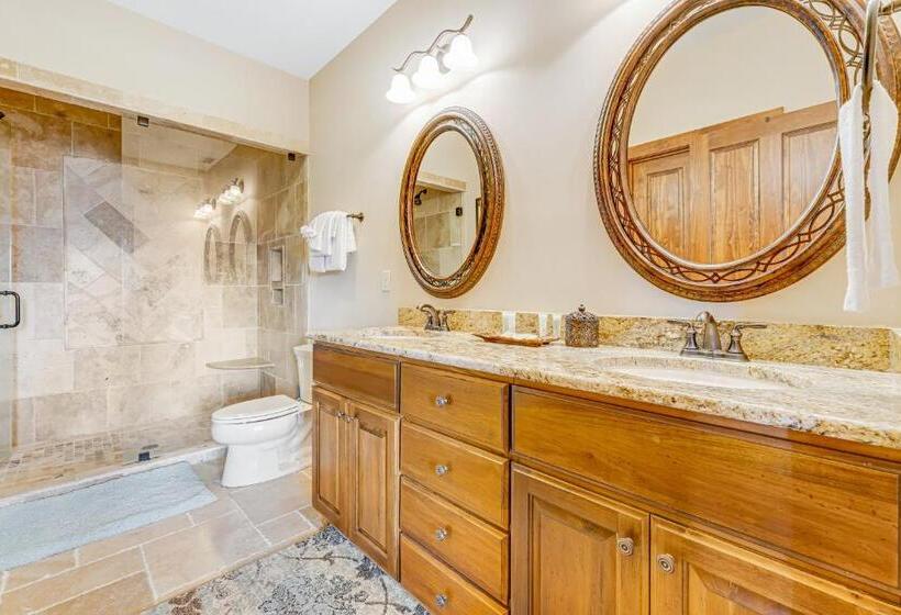 Апартаменты 3 Спальни, Red Tail Summit