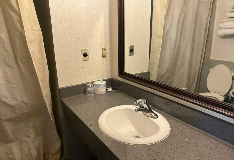 غرفة قياسية, Hillcrist Motel