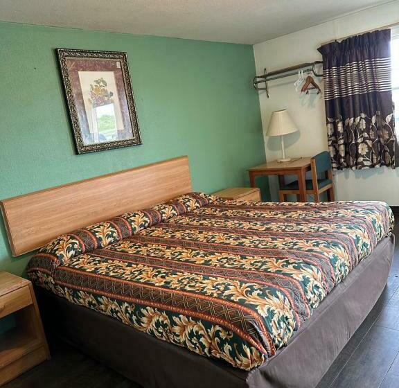 חדר סטנדרט יחיד, Hillcrist Motel