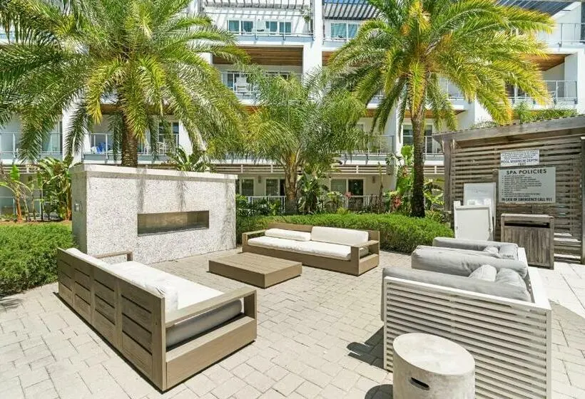 3ベッドルームアパートメント, Paradise Palms The Pointe 336