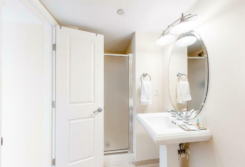 شقة غرفة واحدة, Town Of Dewey Beach    The Opal #306s