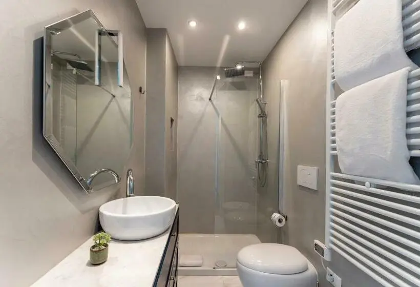 اتاق استاندارد, Missori Suites