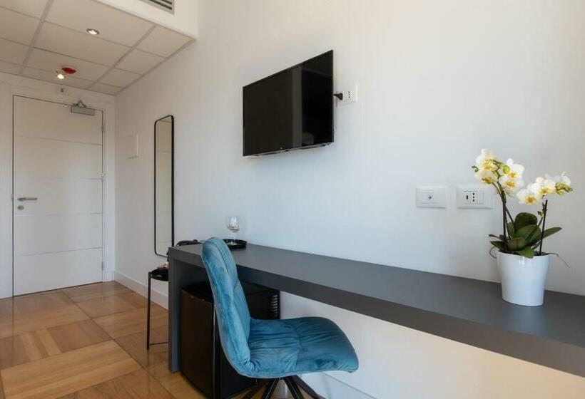 اتاق استاندارد, Missori Suites