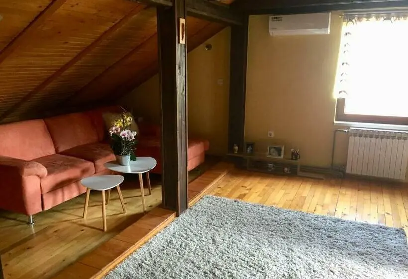 سوئیت 2 خوابه, Villa Irena