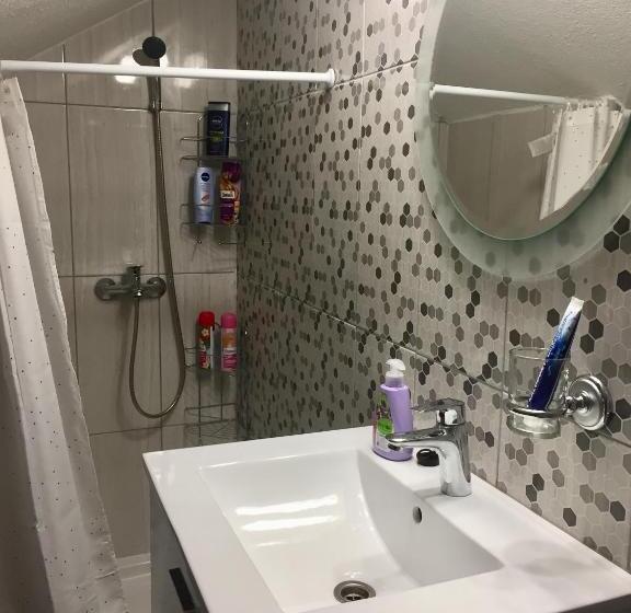 سوئیت 2 خوابه, Villa Irena