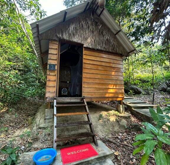 בקתה סטנדרטית, Kamaku Bungalows