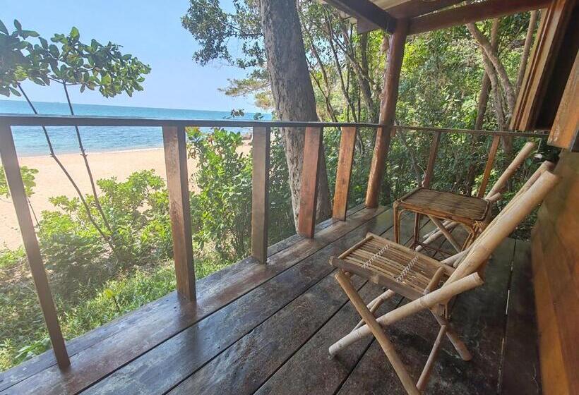 Бунгало Стандарт, Kamaku Bungalows