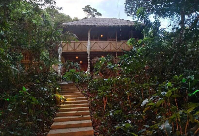 Кровать в Общей Комнате, Kamaku Bungalows