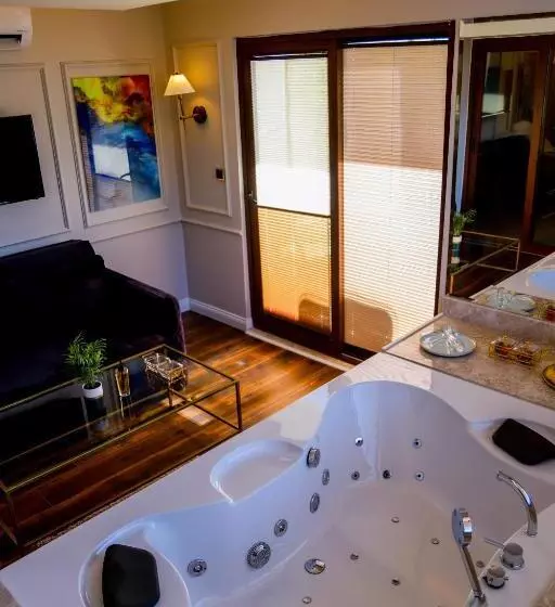 Deluxe-sviitti, Black Bird Thermal Hotel & Spa
