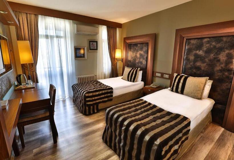 Номер Стандарт Трехместный, Grand Terme