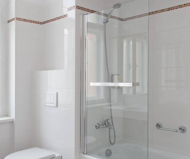 Quarto Estandar, Ambiance