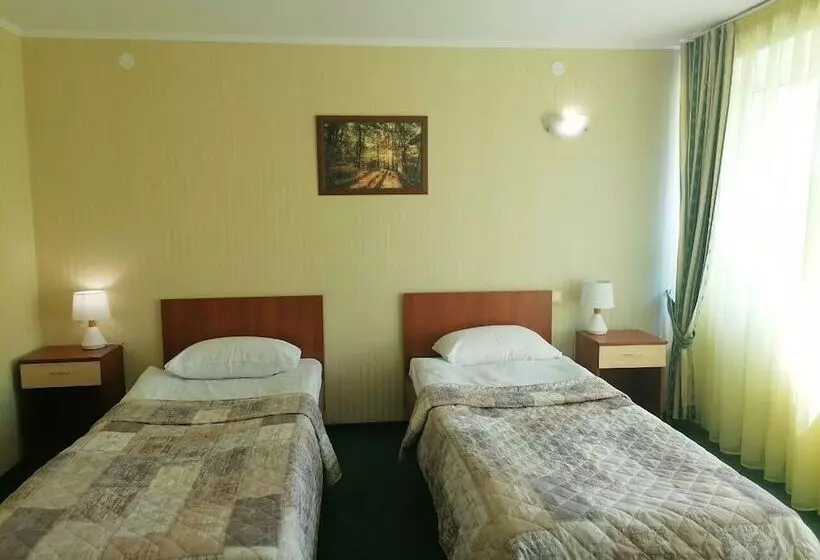 コンフォートルーム, Cherkasy Palace