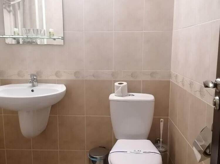 컴포트 룸, Cherkasy Palace