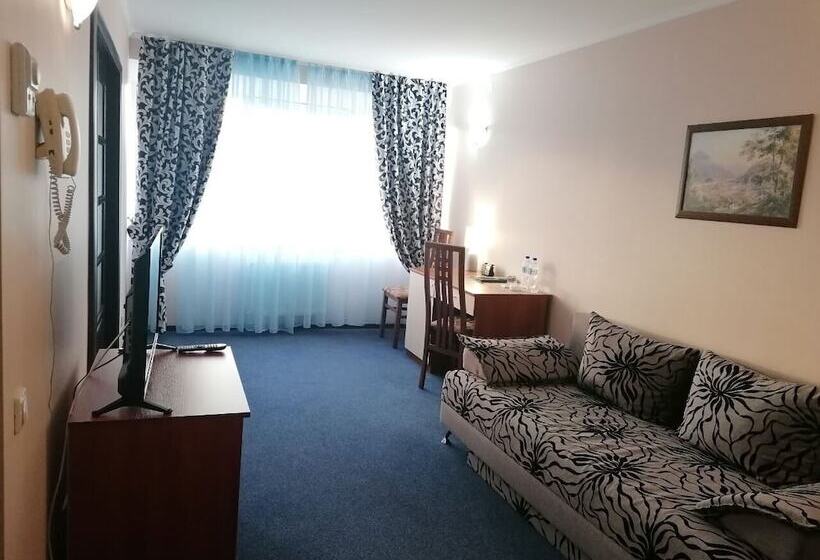 컴포트 룸, Cherkasy Palace