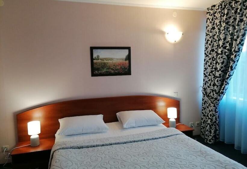 컴포트 룸, Cherkasy Palace