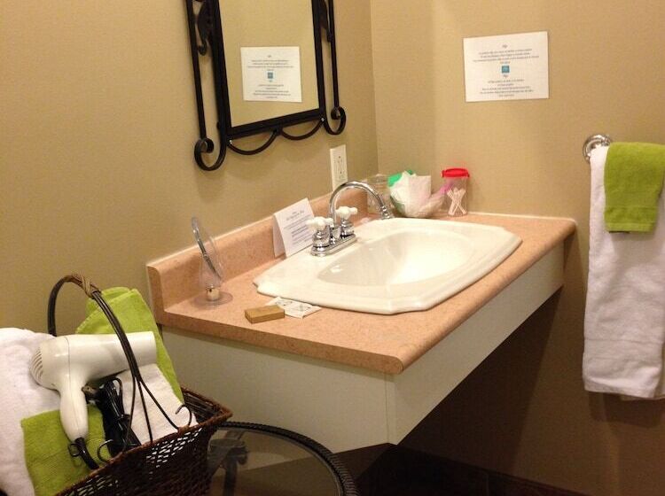 エクゼクティブスイート, Auberge Seigneurie Des Monts