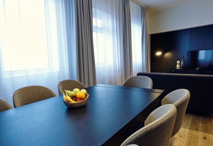 سوییت, Fosshotel Reykjavík