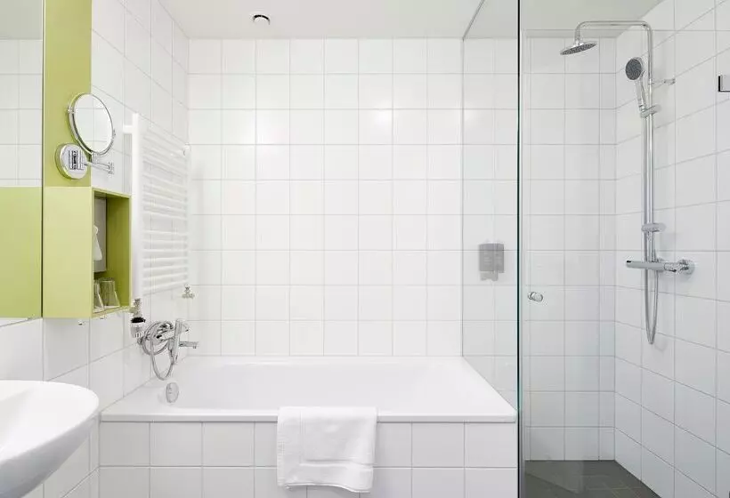 اتاق استاندارد, Fosshotel Reykjavík