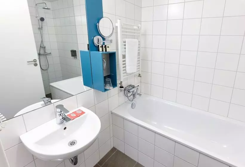 اتاق خانوادگی, Fosshotel Reykjavík