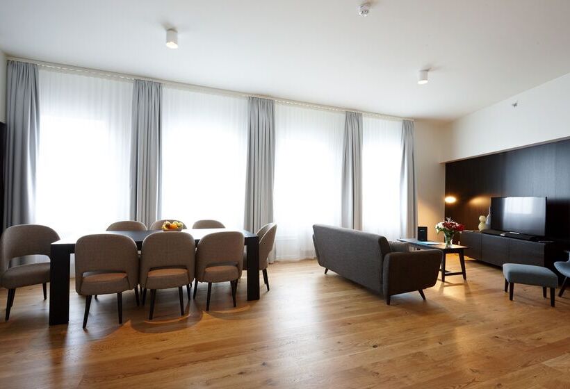 سوییت, Fosshotel Reykjavík