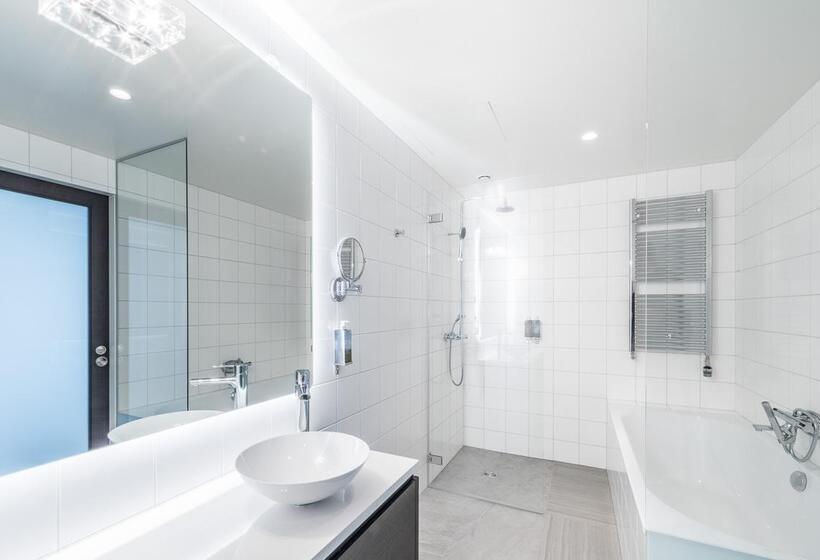 スイート, Fosshotel Reykjavík