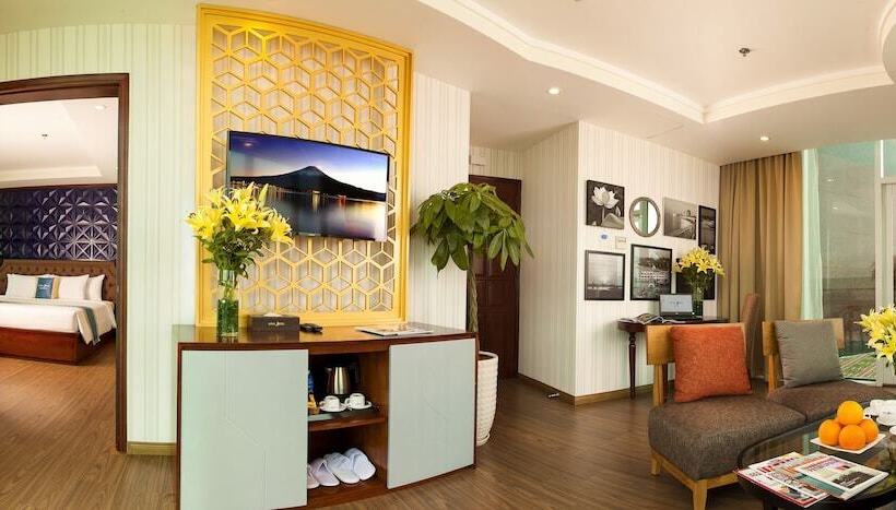 سوئیت پریمیوم, Ninh Kieu Riverside