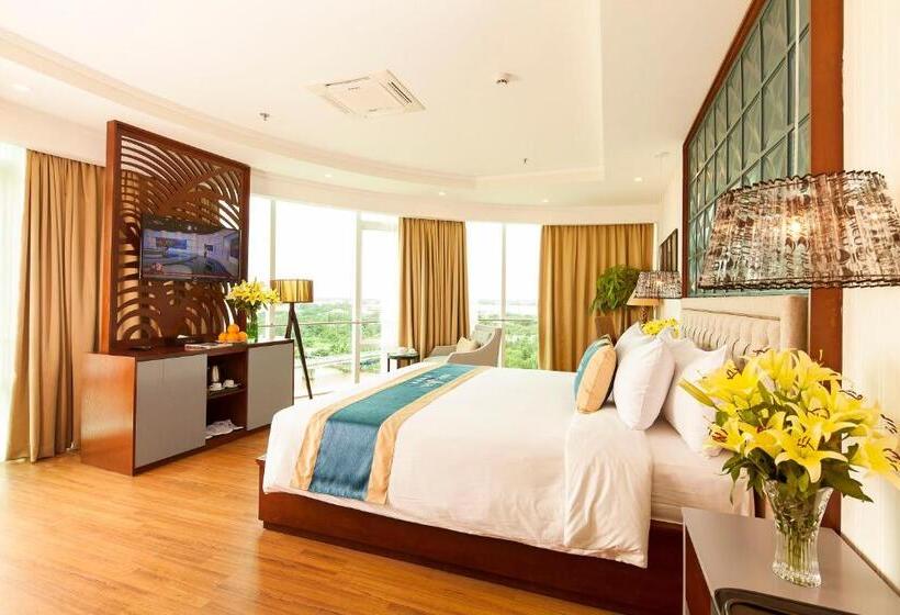 Deluxe room with river view, Ninh Kieu Riverside