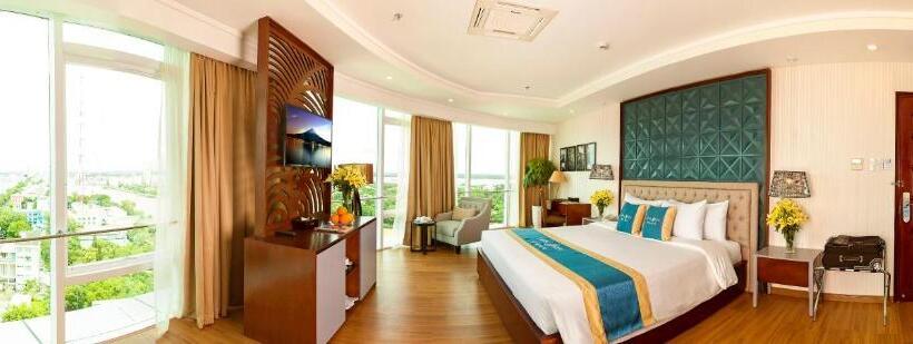 Deluxe room with river view, Ninh Kieu Riverside