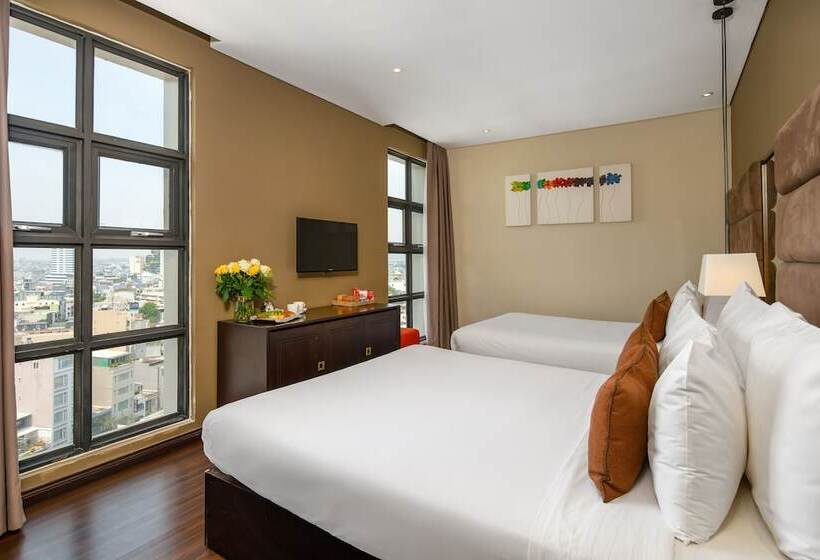اتاق لوکس سه تخته, Sanouva Da Nang Hotel   Daily Afternoon Tea Inclusive