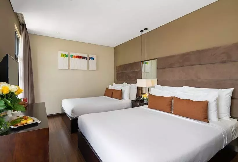 اتاق لوکس سه تخته, Sanouva Da Nang Hotel   Daily Afternoon Tea Inclusive