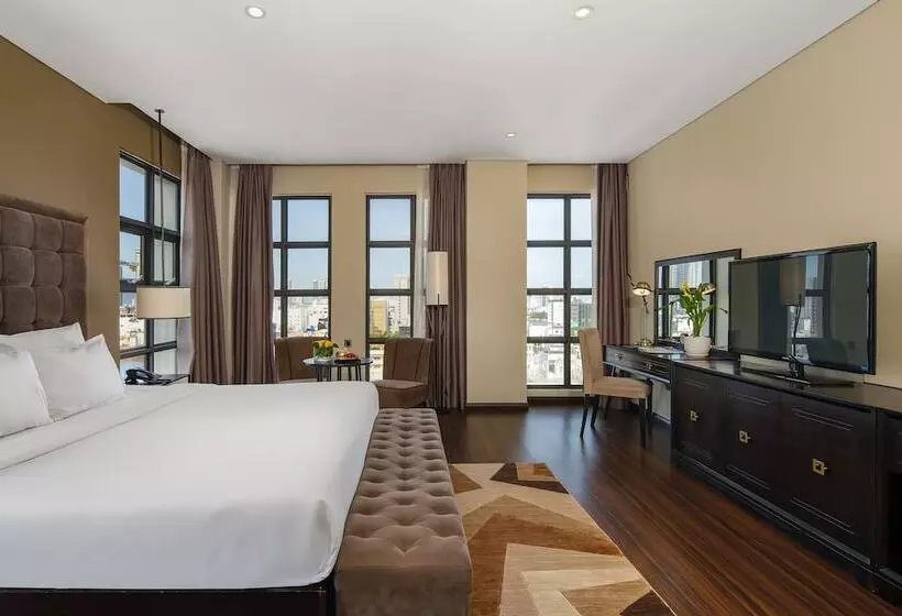 آپارتمان مدیریتی 2 خوابه, Sanouva Da Nang Hotel   Daily Afternoon Tea Inclusive