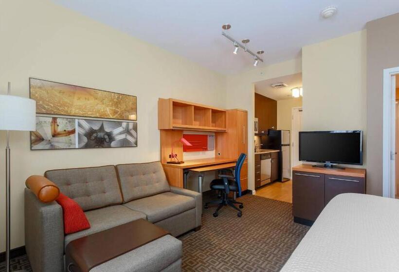 带大床的标准工作室, Towneplace Suites By Marriott Cheyenne Southwest/downtown Area