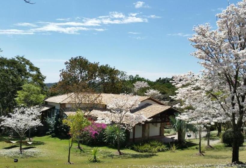 Вилла 1 Спальня, Lake Vilas Charm